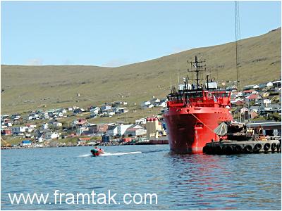 Offshore service vessel in Runavík